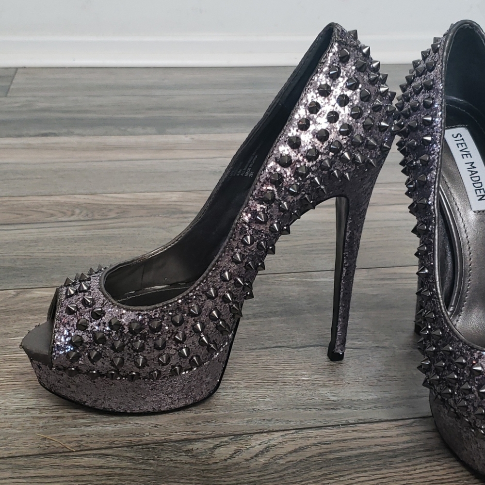 STEVE MADDEN PLATFORM HEELS